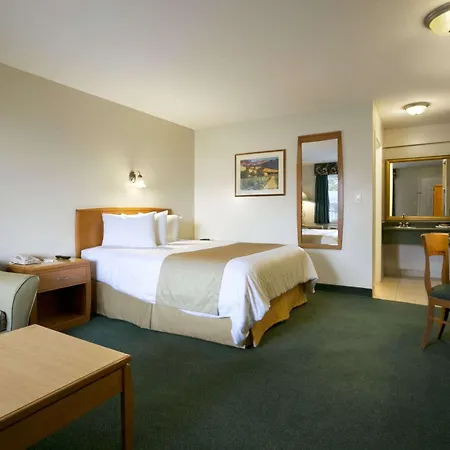 Ramada Merritt-3