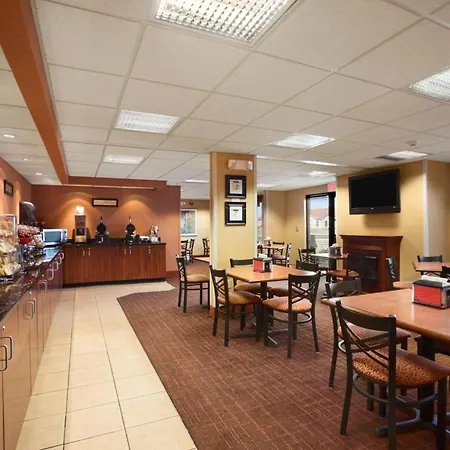 Ramada By Wyndham Wisconsin Dells I-90-2