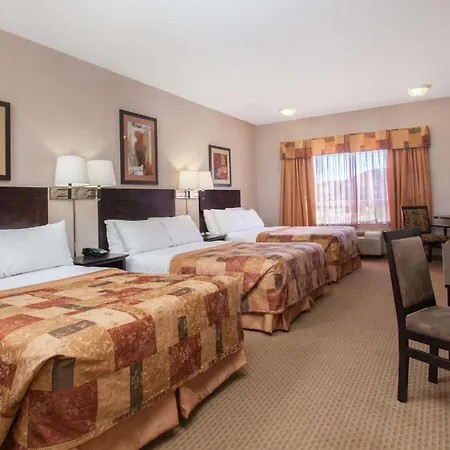 Ramada By Wyndham Brooks-3