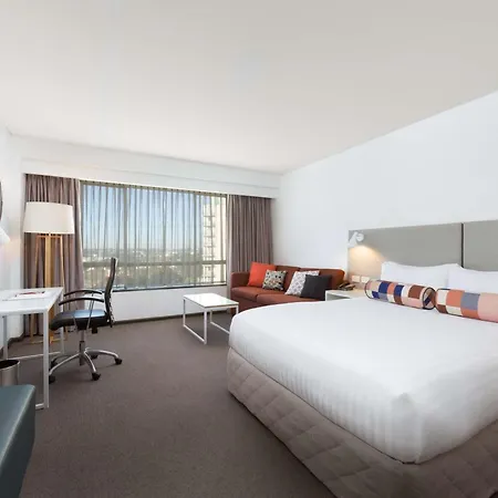 Rydges Parramatta-3