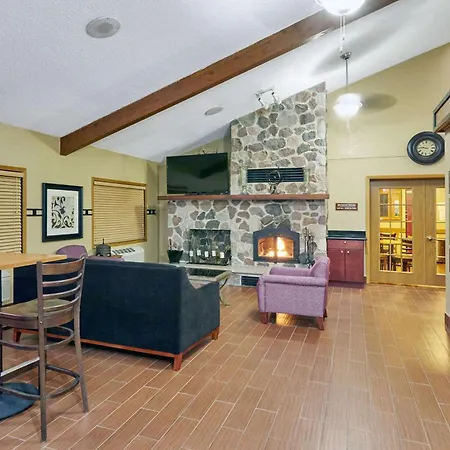 Americinn By Wyndham Burlington-3