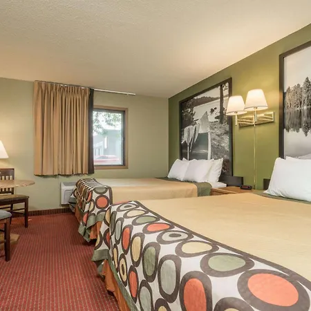 Super 8 By Wyndham Red Wing-3