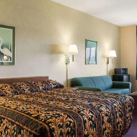 Rodeway Inn Wahpeton-3