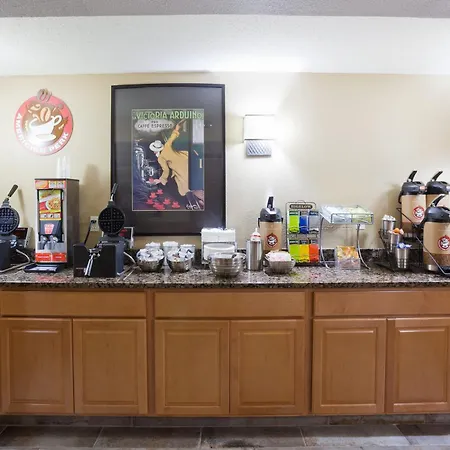 Americinn By Wyndham Apple Valley-3