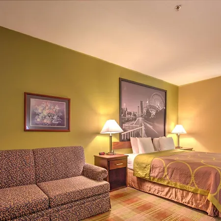 Super 8 By Wyndham Waterloo-3