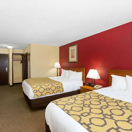 Baymont By Wyndham Fort Dodge-3