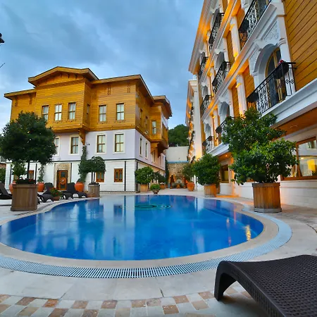 Seven Hills Palace & Spa-3