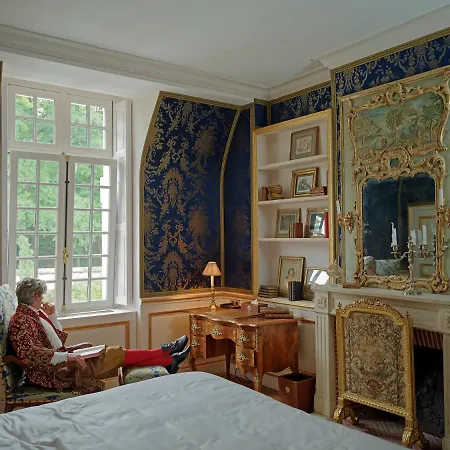 Relais & Chateau Louise De La Valliere-2