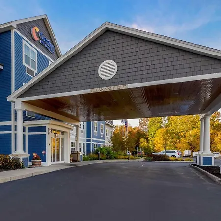 Comfort Inn & Suites Wilton-2