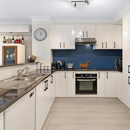 Genesis Apartments By Gold Coast Premium-2