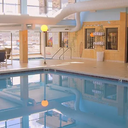 Americinn & Suites By Wyndham Baraboo Event Center-3