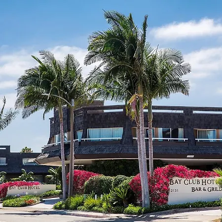 Bay Club Hotel And Marina-2