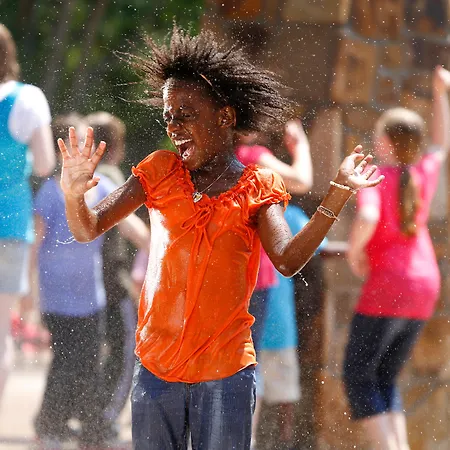 Atlanta Evergreen Lakeside Resort-2