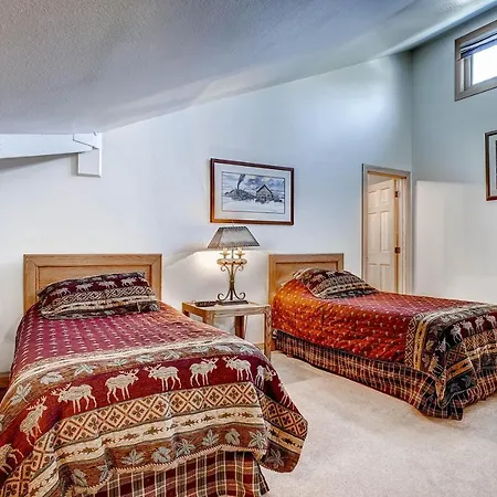 Forest Condominiums By Vail Resorts-3