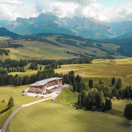 Paradiso Pure Living Vegan Hotel-2