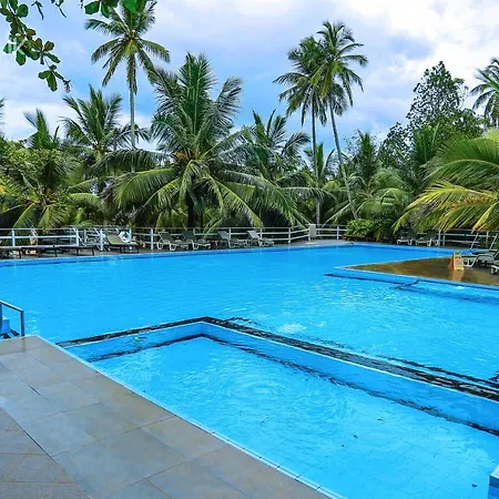 Lagoon Paradise Beach Resort-3