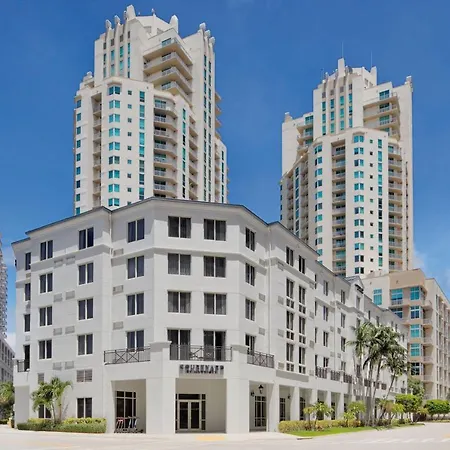 Courtyard Miami Dadeland-3