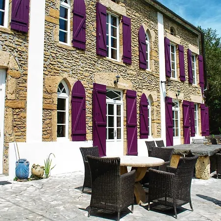 Les Volets Violets-3