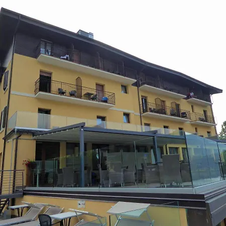 Albergo Mezzolago-2