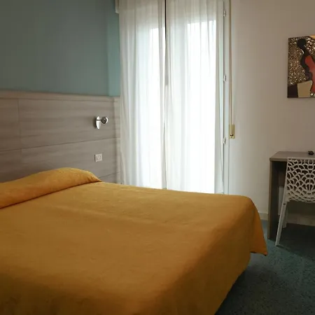 Hotel International-3