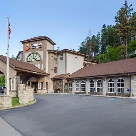 Comfort Inn & Suites Mt Rushmore-2