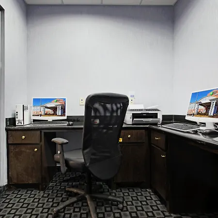 Holiday Inn Express & Suites Graham By Ihg-3