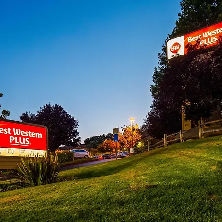 Best Western Plus Novato Oaks Inn-3