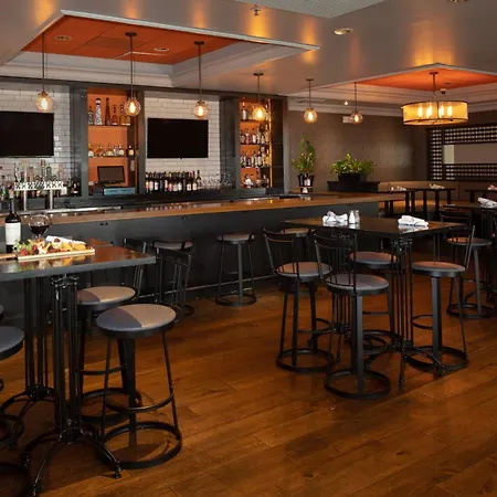 Crowne Plaza Costa Mesa Orange County By Ihg-3