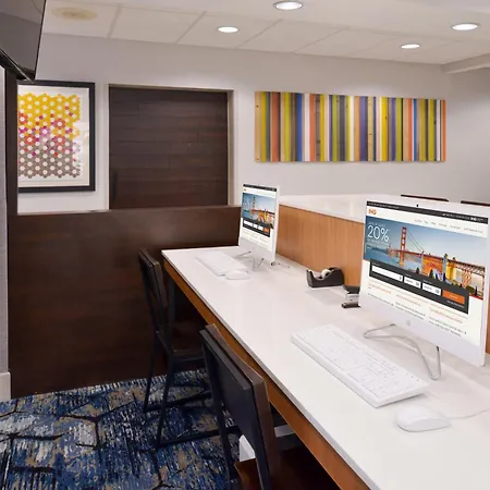 Holiday Inn Express Wixom By Ihg-3