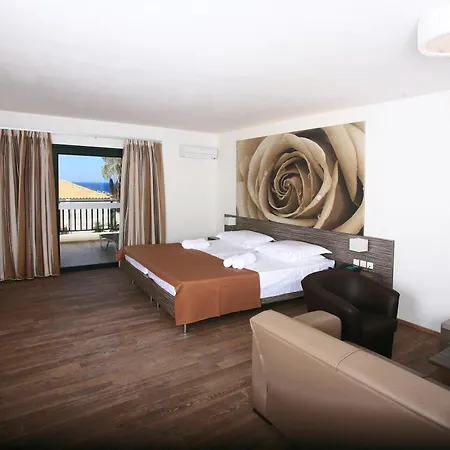 Eurohotel Katrin Suites (Adults Only)-3