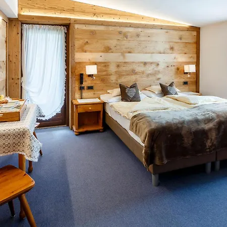 Hotel Menardi-3