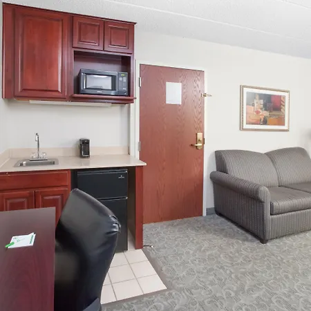 Holiday Inn & Suites Chicago-Carol Stream Wheaton By Ihg-3
