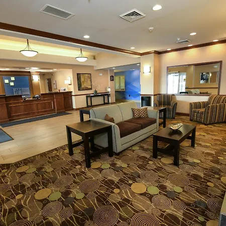Holiday Inn Express Hotel & Suites Grand Forks By Ihg-3