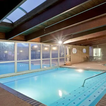 Holiday Inn Hotel & Suites Overland Park-West By Ihg-3
