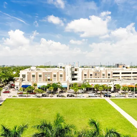 Hyde Suites Midtown Miami-3