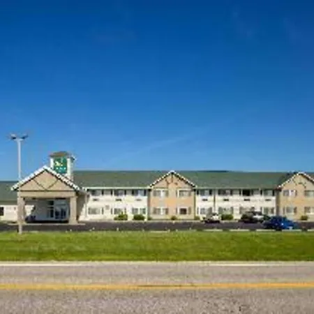 Quality Inn Mineral Point-2