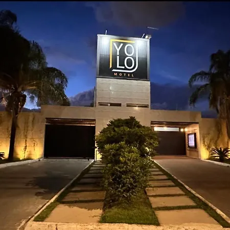 Yolo Motel-3