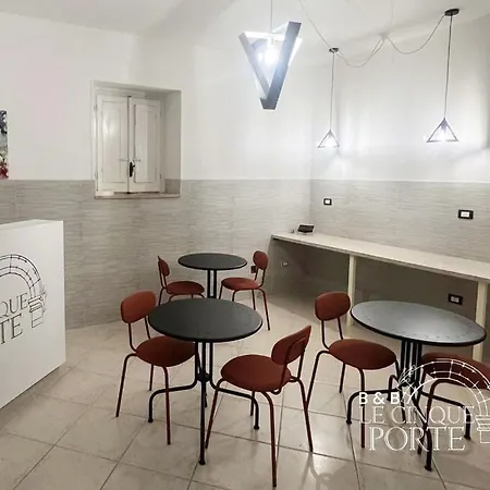 B&B Le Cinque Porte-3
