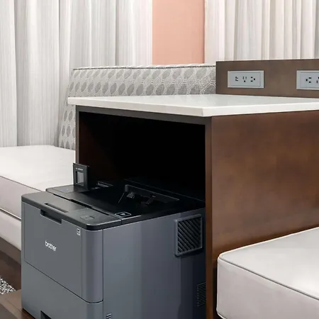 Hampton Inn And Suites Hartford/Farmington-2