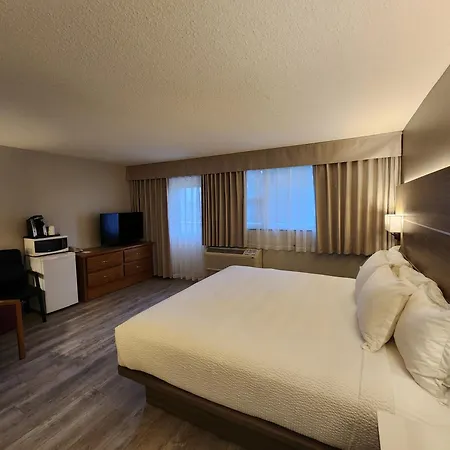 Days Inn By Wyndham Penticton Conference Centre-2