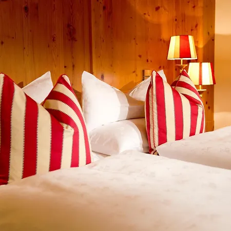 Hotel Alpin Spa Tuxerhof-2
