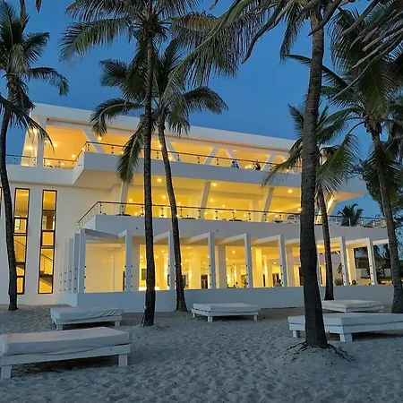 Barracuda Inn Resort-2