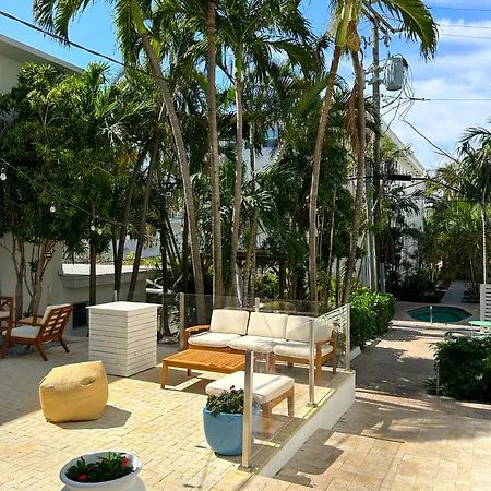 North Beach Hotel-3