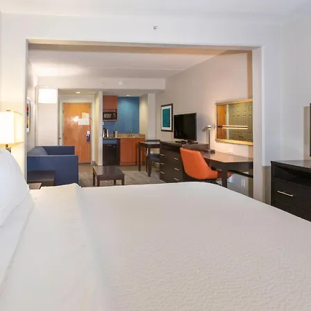 Holiday Inn Express Hotel & Suites Jacksonville Airport By Ihg-3