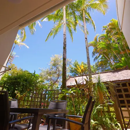 Raintrees Moffat Beach-2