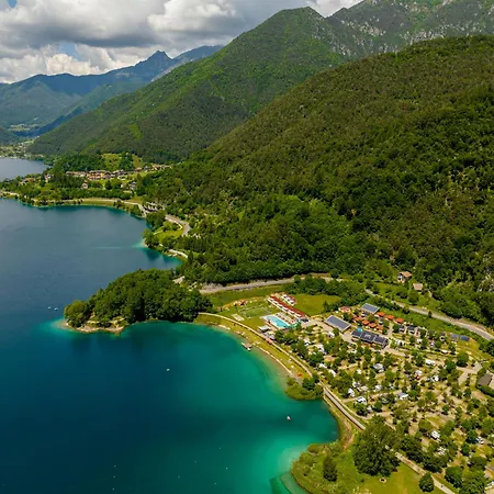 Family Wellness Camping Al Sole-3