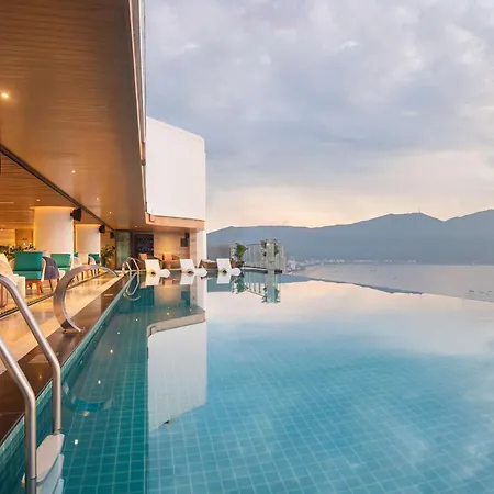 Radisson Hotel Danang-2