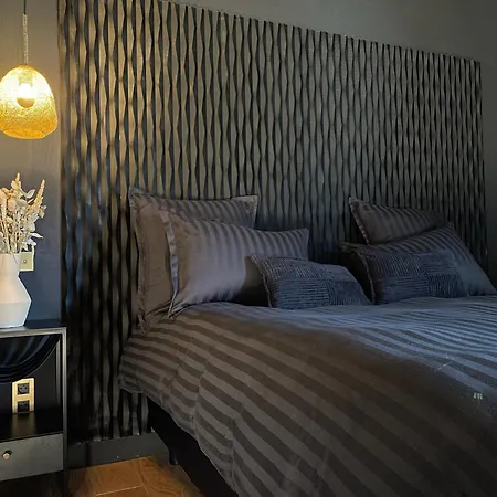Mas Escala Suites & Spa-3
