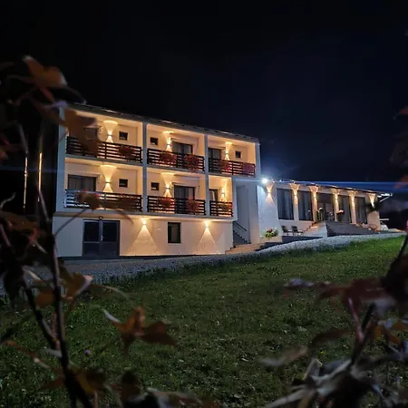 Flori De Tei Maramures-3