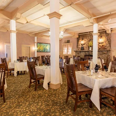 Historic Summit Inn-3